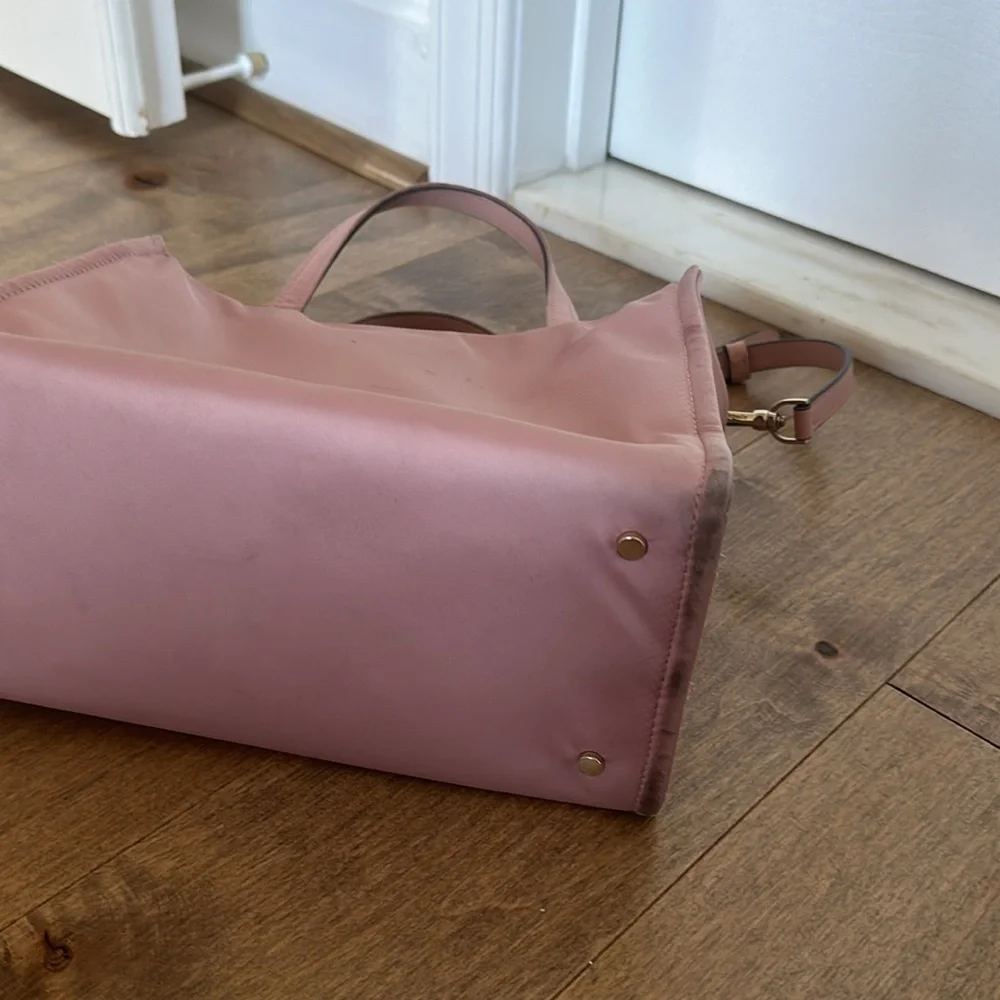 Kate Spade purse with handles and removeable shoulder strap - Picture 3 of 5